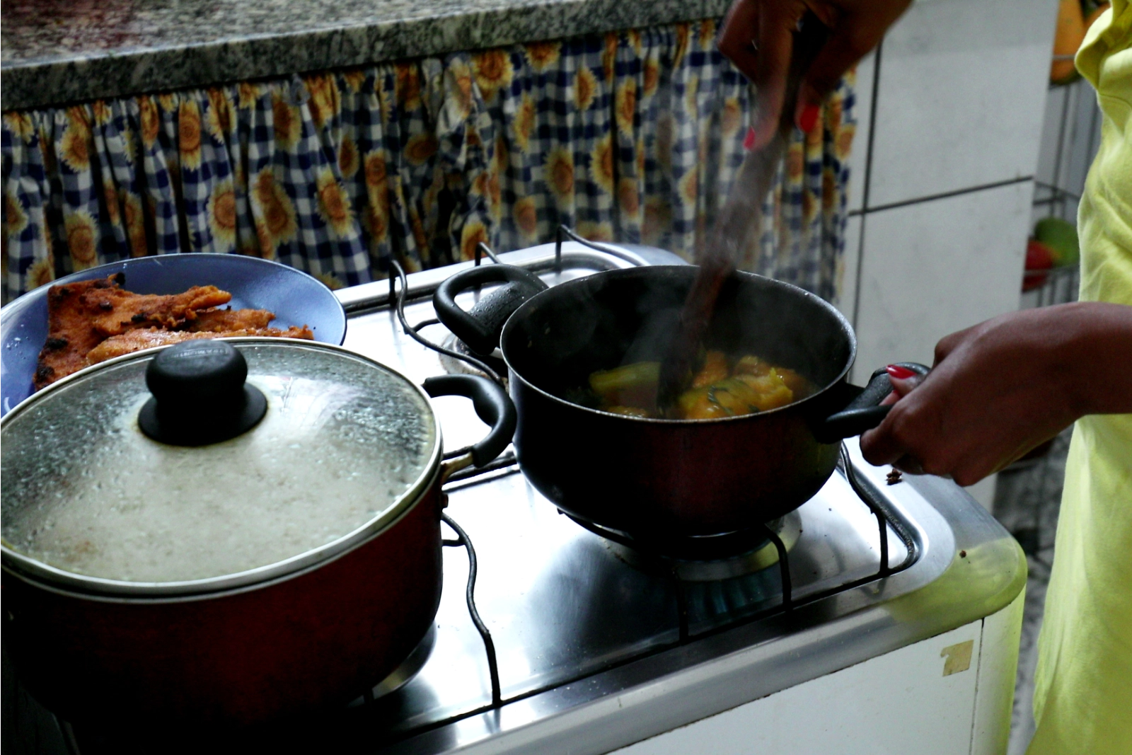 African meals cooking at home